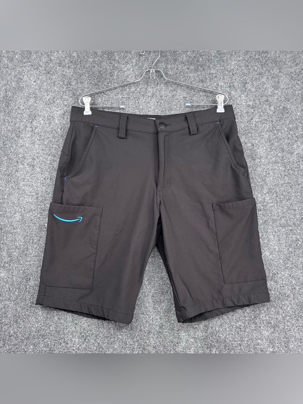 Amazon Black Utility Flat Front Cargo Uniform Workwear Shorts Men’s M 11” Inseam